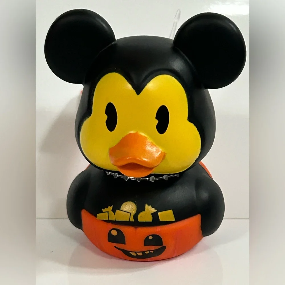 NEW!!! Disney Halloween Mickey Mouse Rubber Duck (NWT)